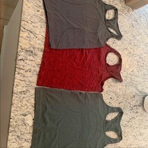 Lulu lemon racer back swiftly tank